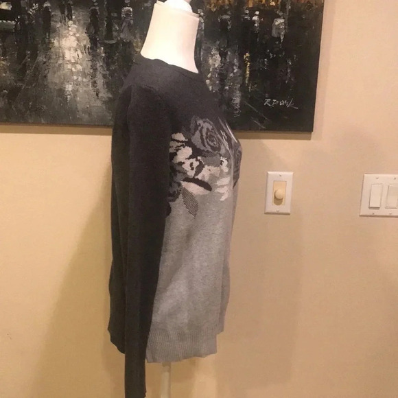 Bass Classic Gray Floral Front Pullover Sweater-Large - Picture 4 of 5